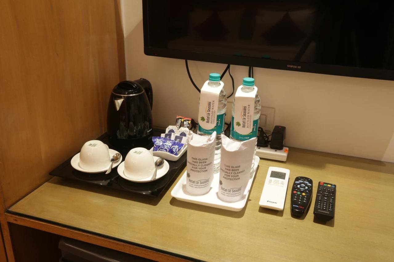 Airport Hotel Le Seasons New Delhi Eksteriør bilde
